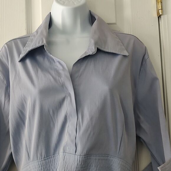 Caren Sport  periwinkle  cuffed sleeve blouse  Sz 2X - Picture 3 of 10